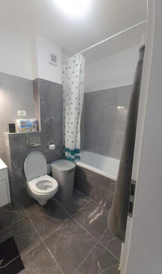 Coresi Platinum Residents 2 Camere Sc,C App21 Braşov Eksteriør billede